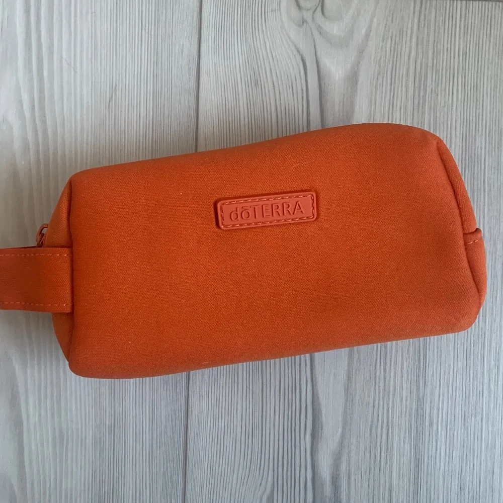 Doterra - Neoprene Pouch